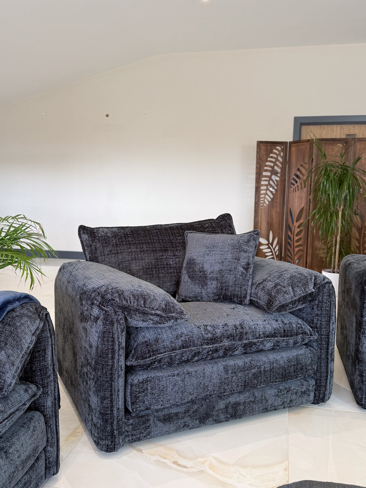 Solaya Sofa Black Armchair Armchair