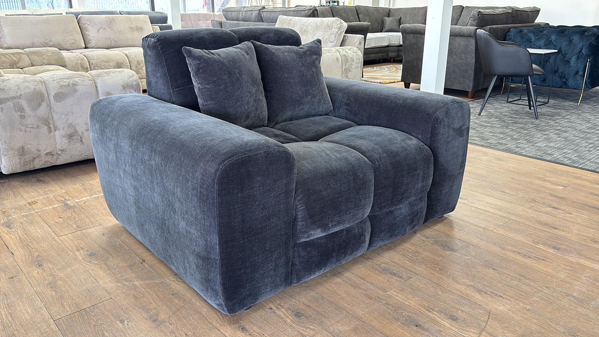 Jacob Sofa Black Armchair Armchair