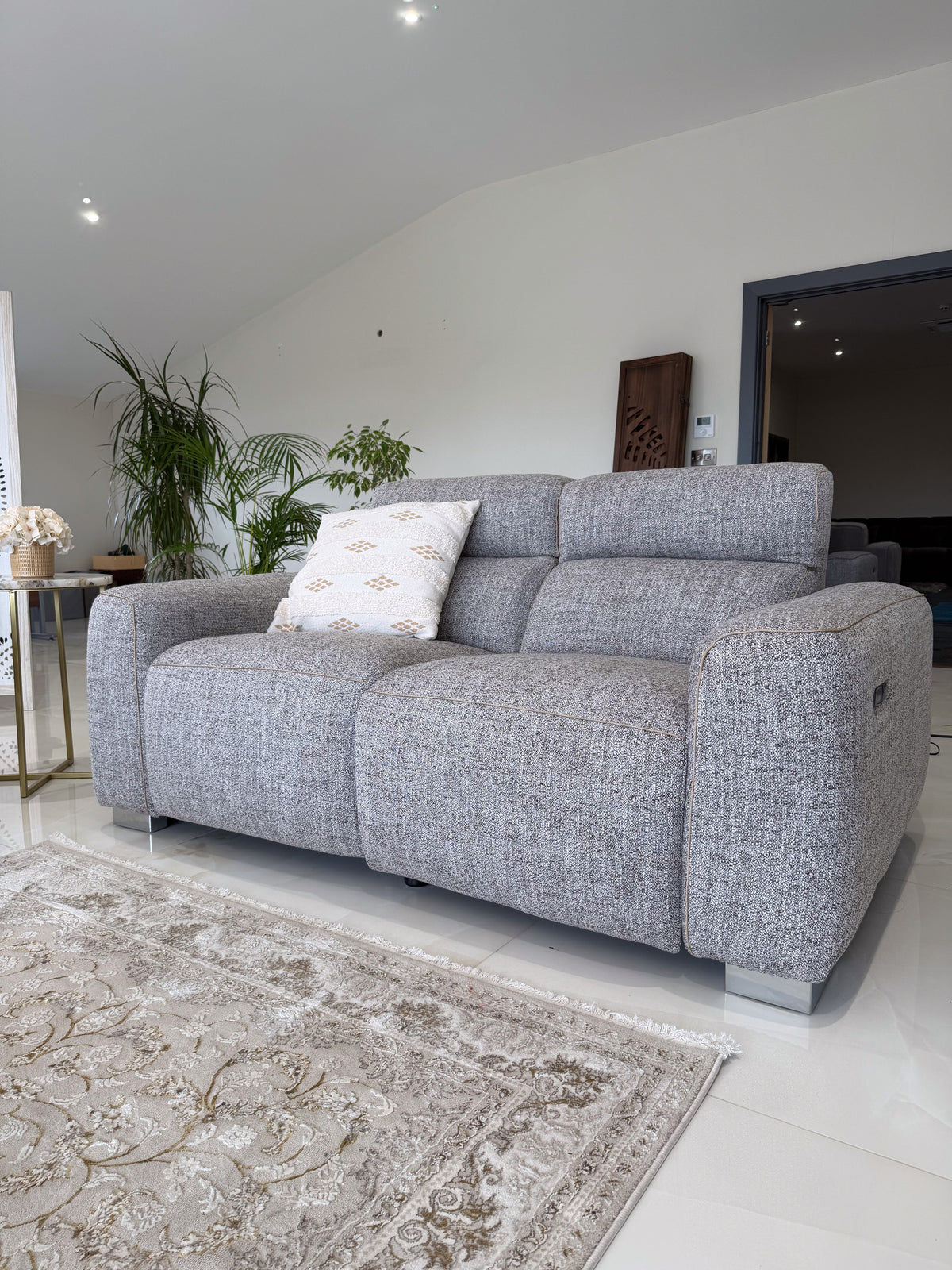 Toronto Electric Recliner Beige Sofa