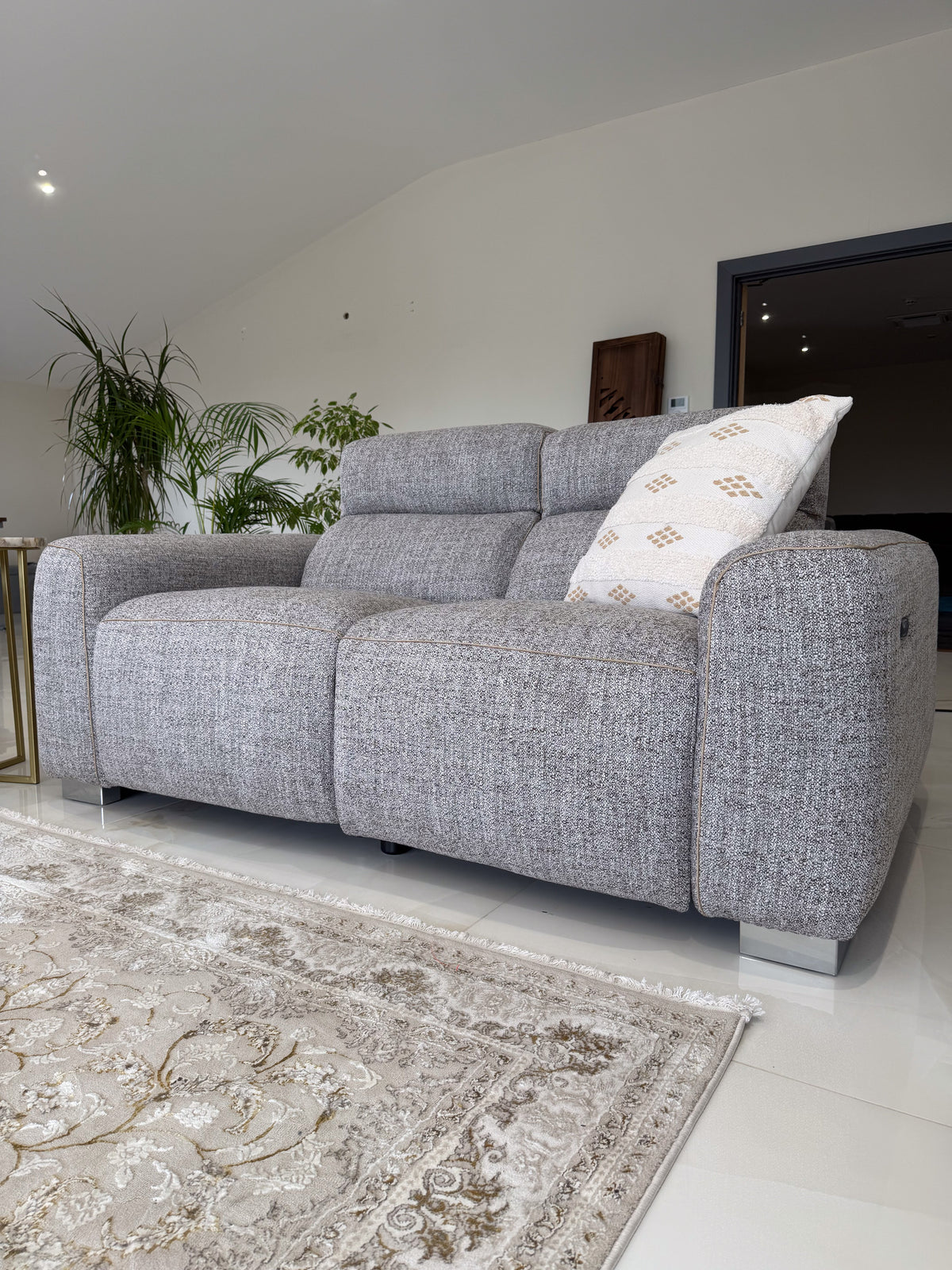 Toronto Electric Recliner Beige Sofa